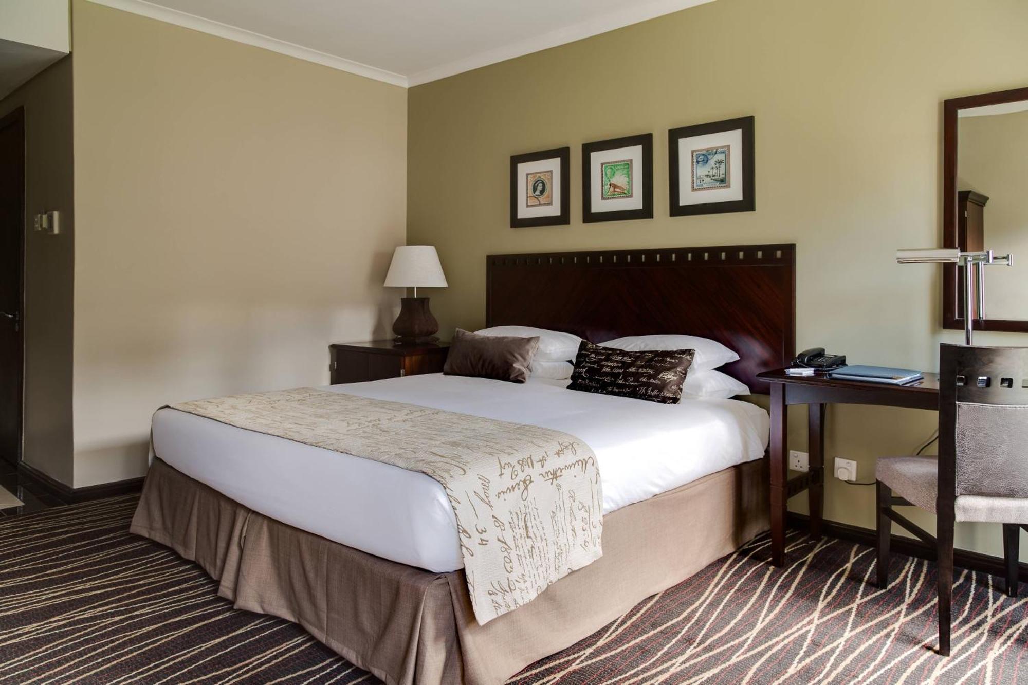 Protea Hotel By Marriott Blantyre Ryalls Esterno foto