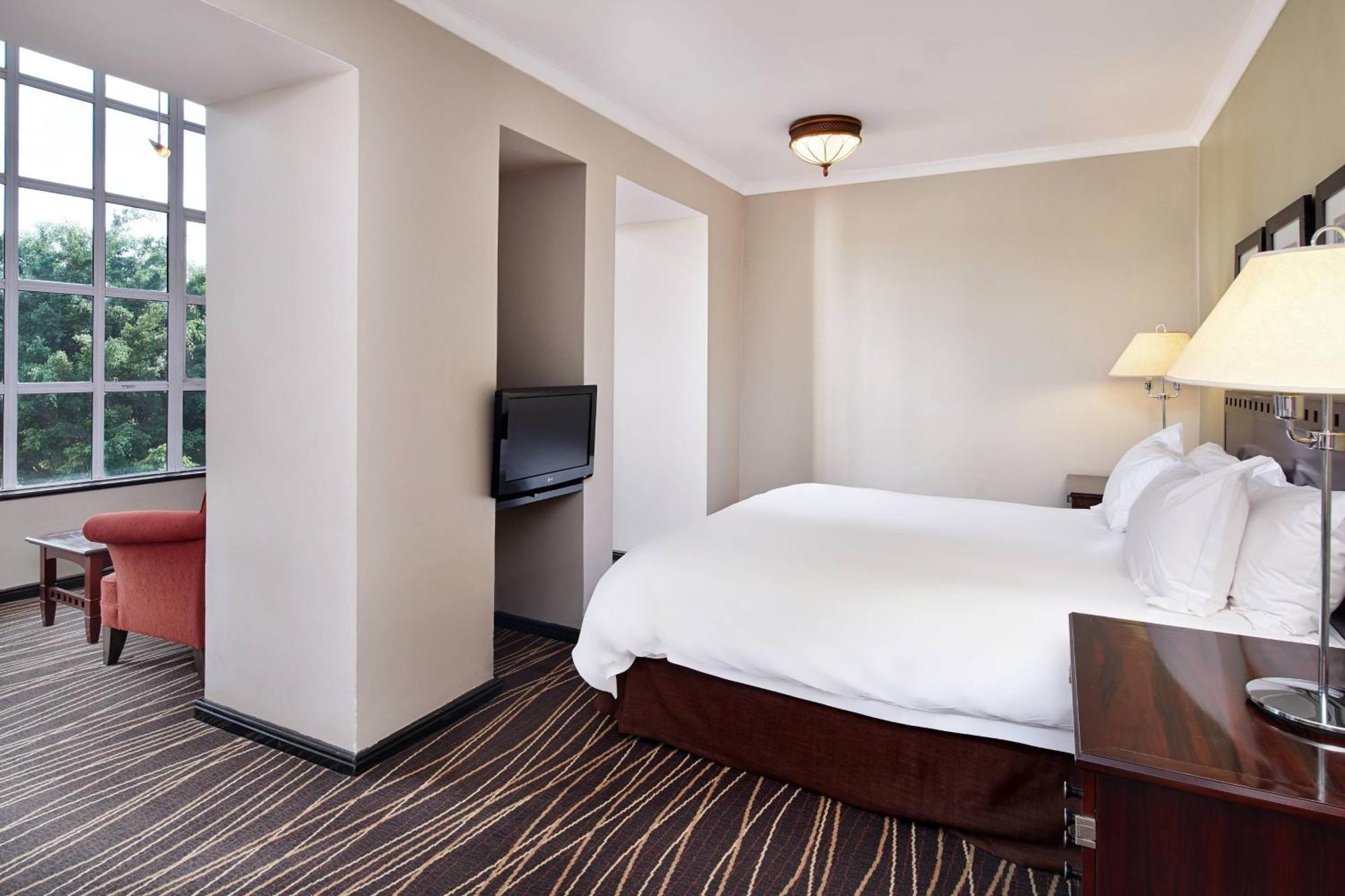 Protea Hotel By Marriott Blantyre Ryalls Esterno foto