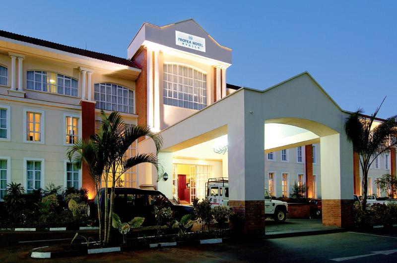Protea Hotel By Marriott Blantyre Ryalls Esterno foto