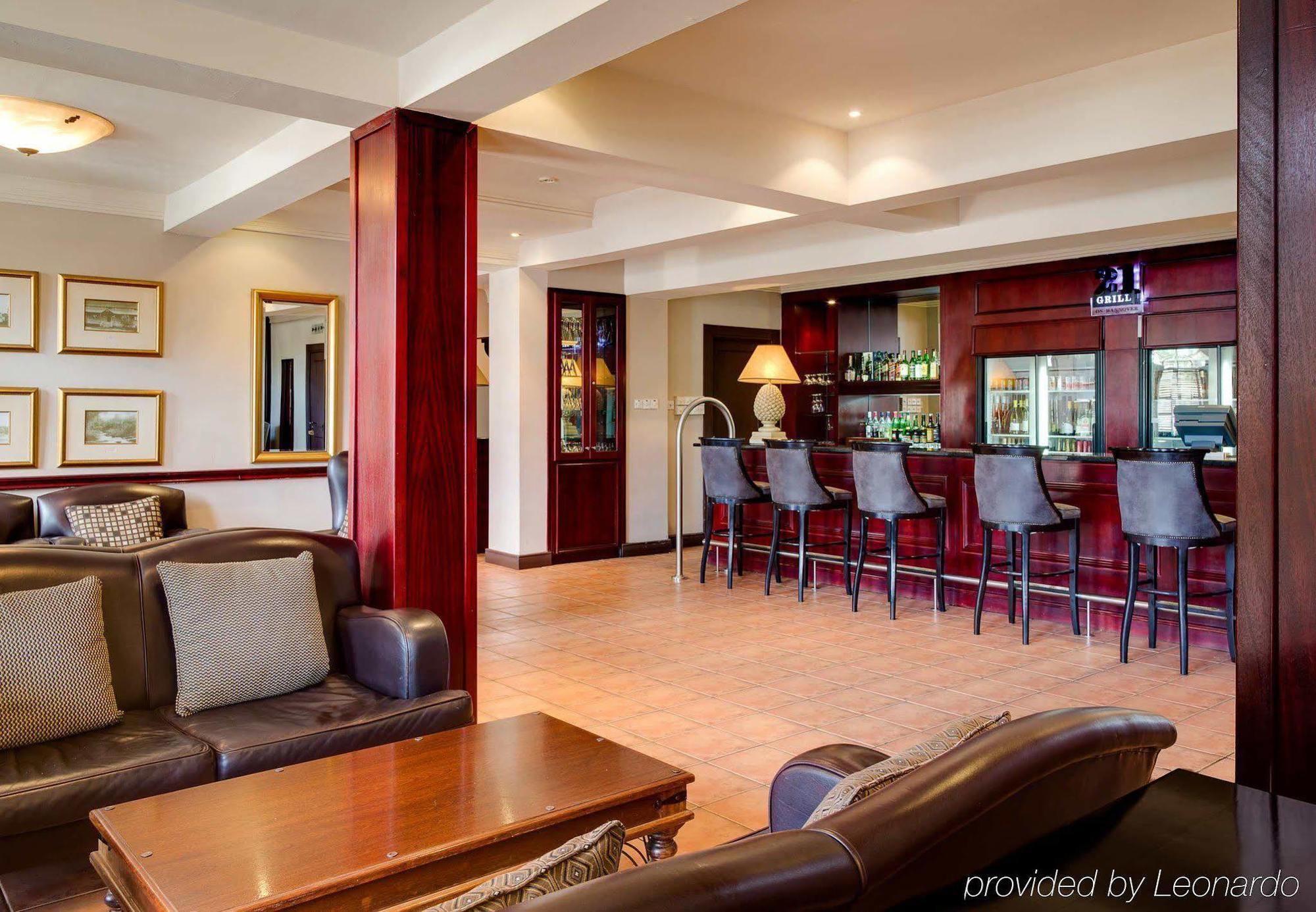 Protea Hotel By Marriott Blantyre Ryalls Esterno foto